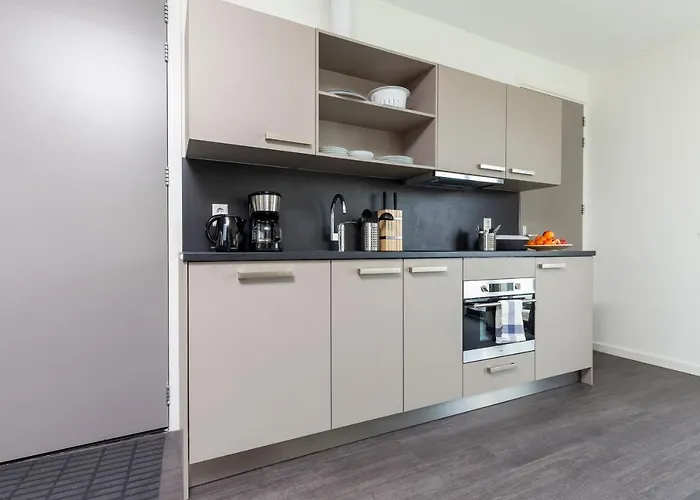 Charming Retreat Cozy Family Apartment-20b Apartamento