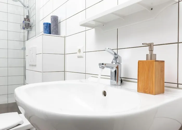 Charming Retreat Cozy Family Apartment-20b Delft